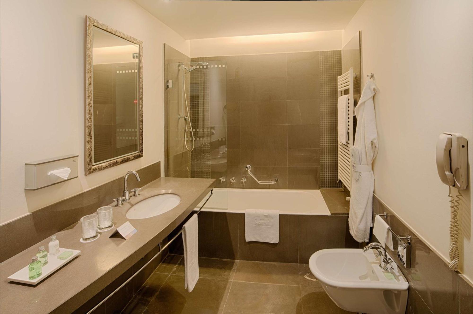 Nh Hotel 4*